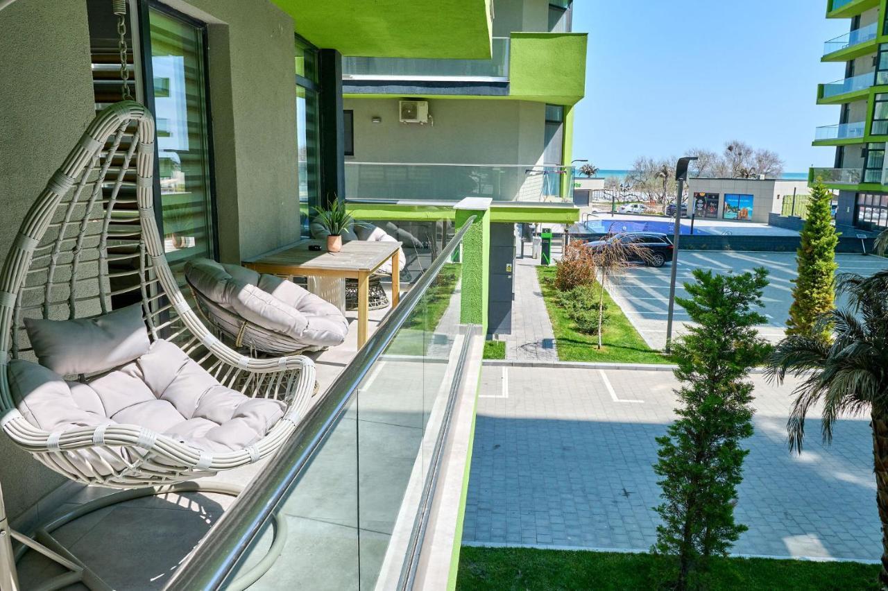 Bamboo Sea View Apartment - Spa Pools Resort And Parking Mamaia Exterior photo